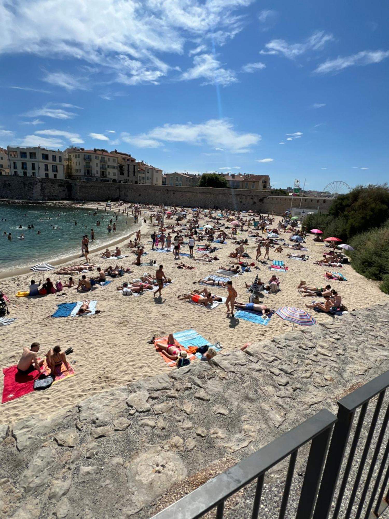 ホテル Location Cote D Azur アンティーブ エクステリア 写真