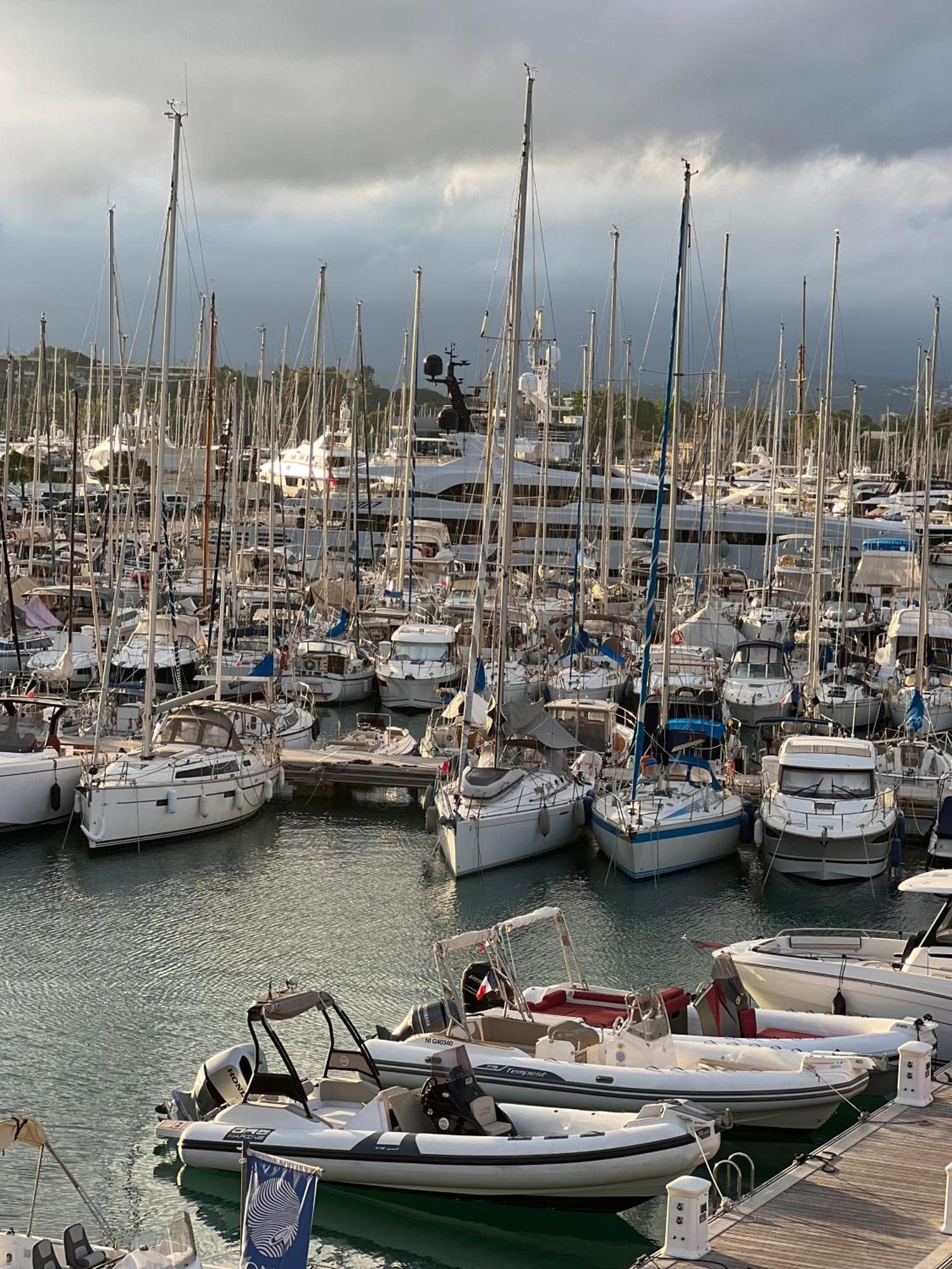 ホテル Location Cote D Azur アンティーブ エクステリア 写真